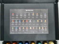 Koffie Proeverij Pakket Groot 40 Stuks Verschillende Smaken Met Mystery Card 'Get Well Soon' Met Persoonlijke (video) Boodschap | Verjaardag | Sinterklaas | Kerstpakket | Vaderdag | Moederdag | Jubileum | Valentijnsdag 15 Koffie Proeverij Pakket Groot 40 Stuks Verschillende Smaken Met Mystery Card 'Get Well Soon' Met Persoonlijke (video) Boodschap | Verjaardag | Sinterklaas | Kerstpakket | Vaderdag | Moederdag | Jubileum | Valentijnsdag -Koffiebenodigdheden Winkel 1200x899 1